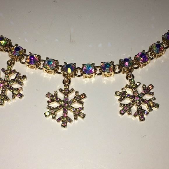 NEW Betsey Johnson Snowflake Necklace Gold AB Crystals Christmas Authentic - Picture 7 of 10
